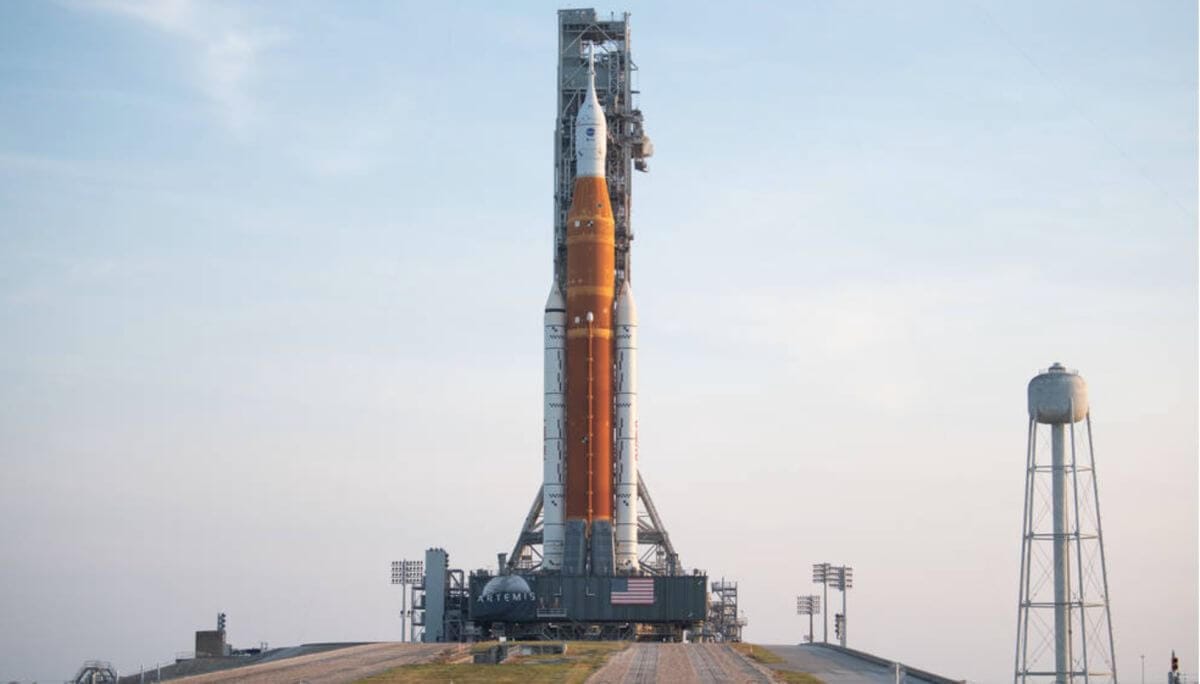 NASA is counting down to the launch of its Artemis 1 lunar mission on August 29. at 12 a.m. meter. EDT, NASA begins a fuel webcast. Takeoff is scheduled for 8:33 a.m. EDT (1233 GMT), and NASA's main webcast will begin at 6:30 a.m. ET.(1030 GMT). Artemis 1 live updates.