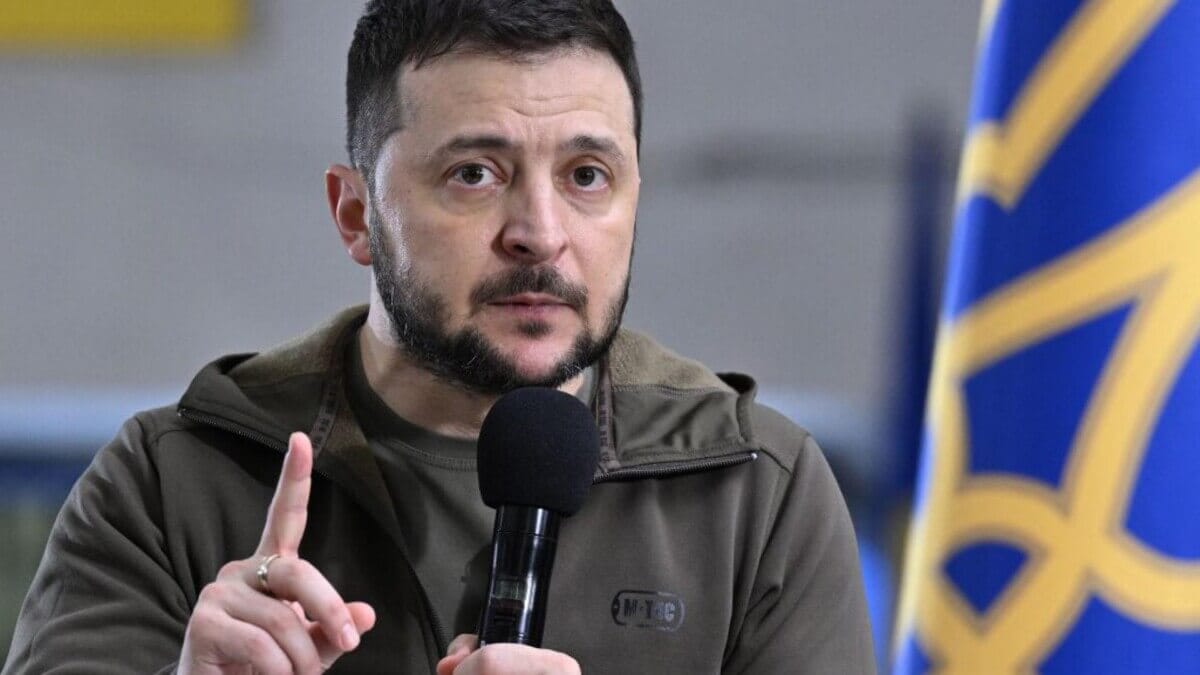 Ukraine's president plans to meet with Biden at the White House on Wednesday on his first trip since the Russian invasion